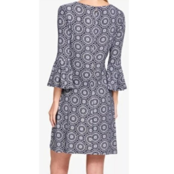 NWT Tommy Hilfiger Dress Size 2 - Picture 2 of 10